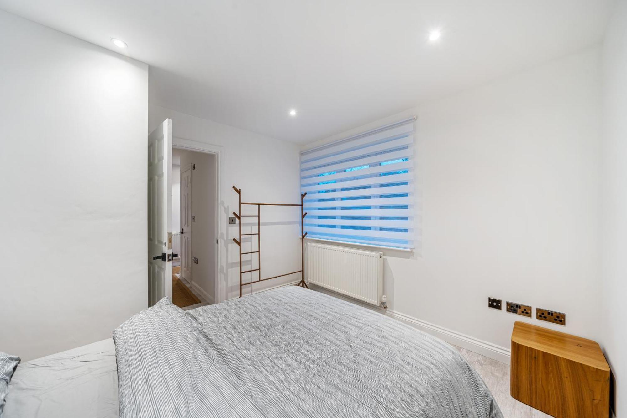 Two Bed Home In The Heart Of Egham Zewnętrze zdjęcie